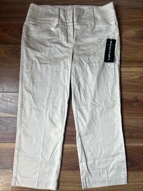 Bianca Nygard Women's Cream Capris Cotton Size 10 with Pockets Button Zipper